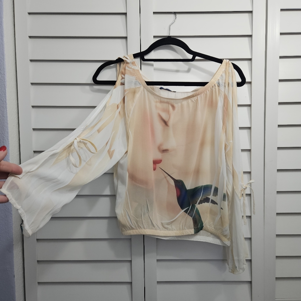 Elegant Cream Off-Shoulder Top with Artistic Hummingbird S.